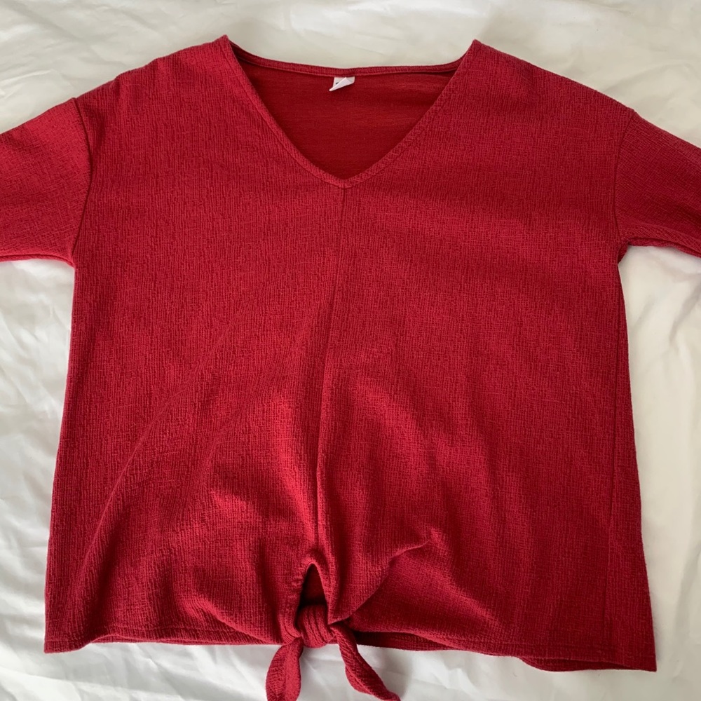 cute red long sleeve top!